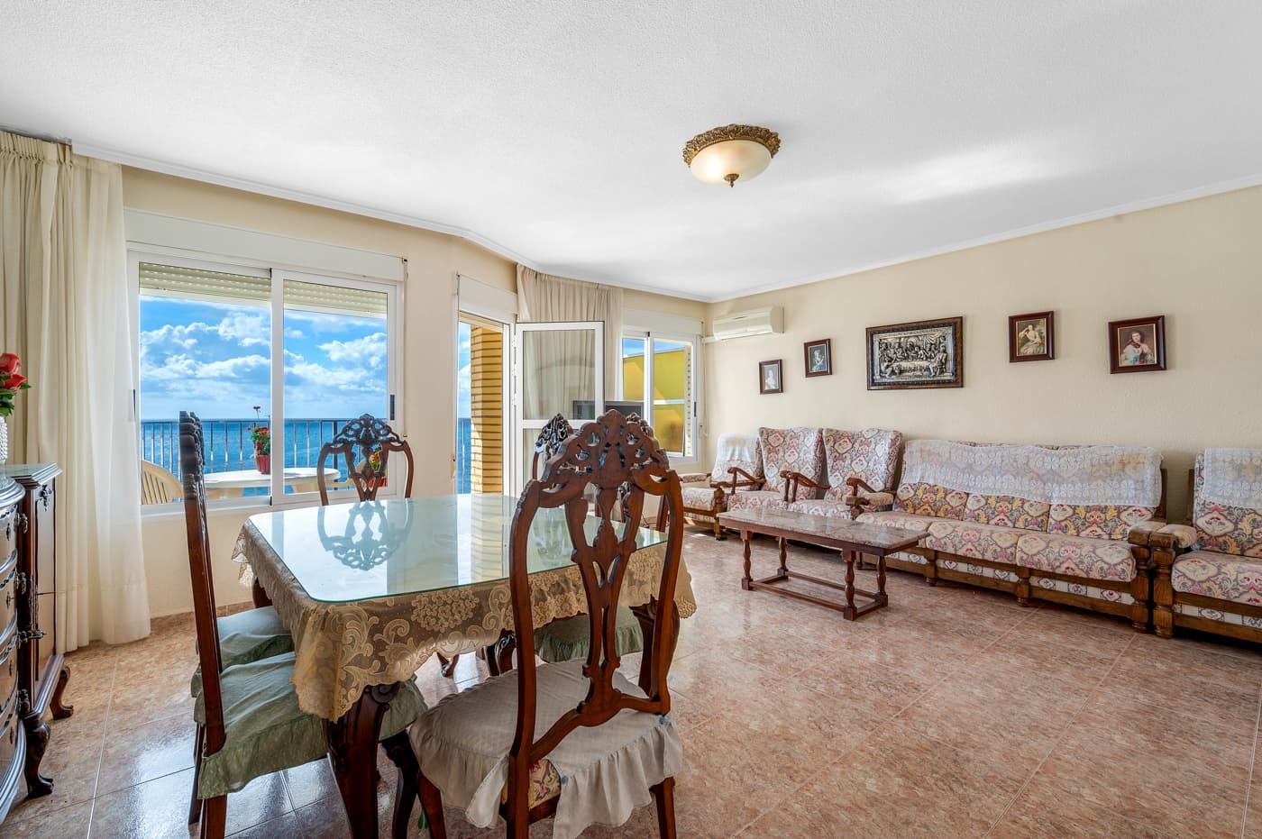 Mieszkanie na sprzedaż – Torrevieja