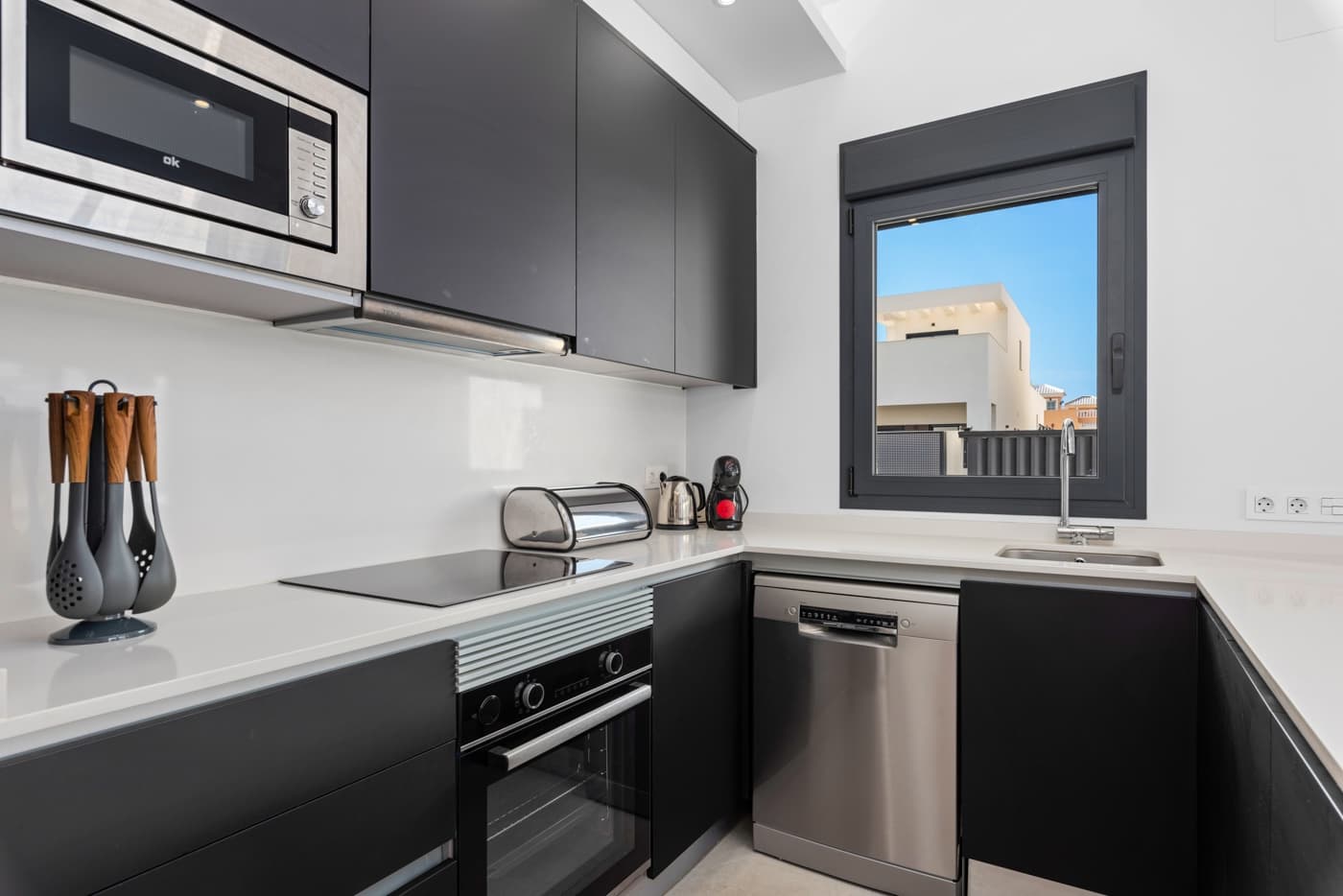 Mieszkanie na sprzedaż – La Marina